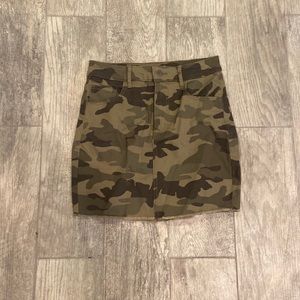 American eagle camp skirt